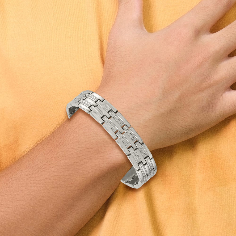 Chisel Titanium Polished and Textured 8.5 inch Link Bracelet TBB2785-8.5
