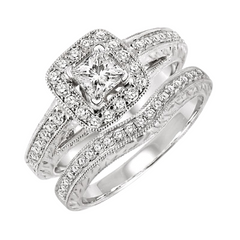Princess Shape Halo Diamond Wedding Set