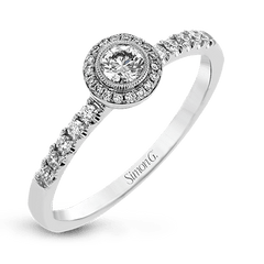 Round-cut Halo Ring & Matching Band in 18k Gold with Diamonds LR1100 WHITE 18K SET