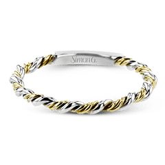 Round-cut Three-stone Engagement Ring & Matching Wedding Band in 18k Gold with Diamonds LR2637 WHITE 18K SET