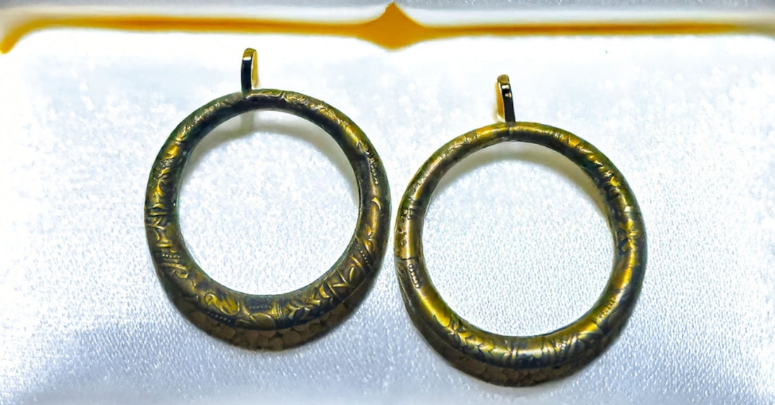 What Size Hoop Earrings for Women Look Best for Everyday Wear