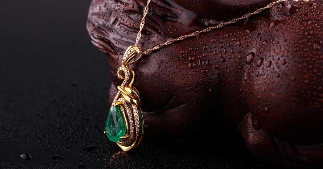 Top 10 Gemstone Jewelry Pieces That Add Instant Elegance to Any Outfit