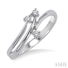ASHI 3 Stone Diamond Fashion Ring 10758PPTXWG