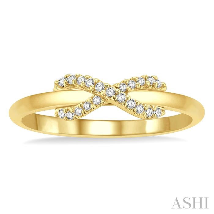 ASHI Infinity Cross Petite Diamond Fashion Ring 11148PPTSYG