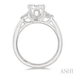 ASHI Oval Shape Lovebright Diamond Engagement Ring 127G2PPFGWG