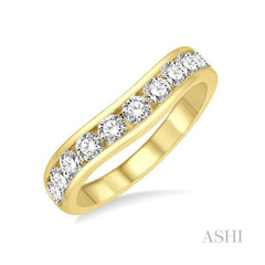 ASHI Curved Diamond Wedding Band 30351PPFGYG