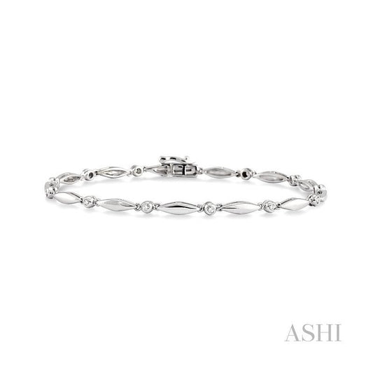 ASHI Boat Diamond Bracelet 7557QPPTXWG