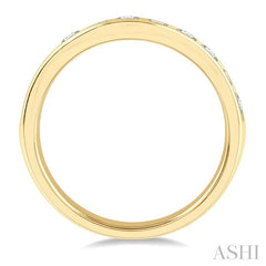 ASHI Channel Set Curved Diamond Wedding Band 30352PPFHYG