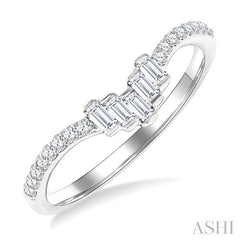 ASHI Chevron Baguette Diamond Wedding Band 303B6PPFGWG