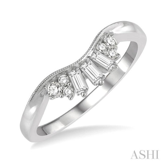 ASHI Curved Baguette Diamond Wedding Band 30426PPFHWG
