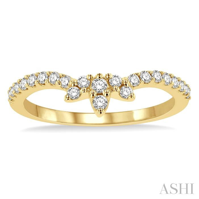 ASHI Chevron Diamond Wedding Band 30455PPFGYG