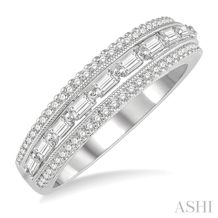 ASHI Baguette Diamond Fashion Band 31283PPFHWG