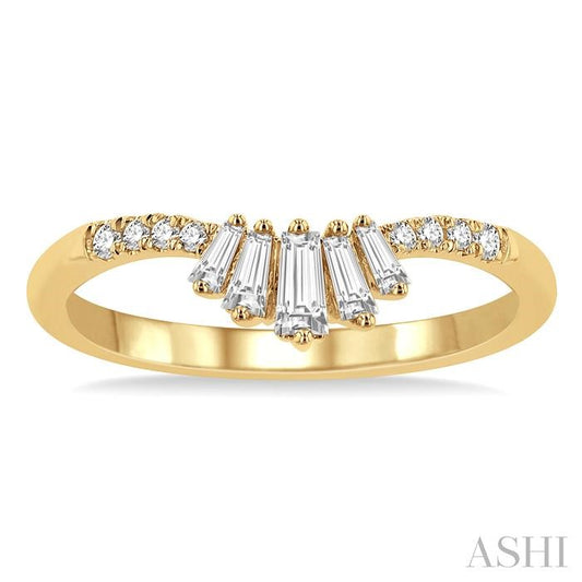 ASHI Chevron Baguette Diamond Fashion Ring 329E6PPFGYG