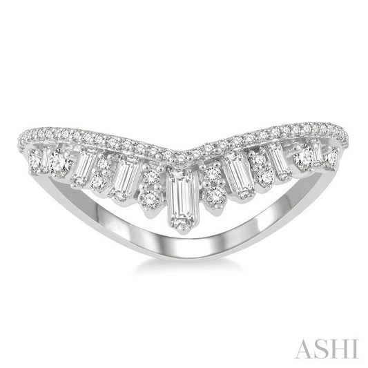 ASHI Chevron Baguette Diamond Fashion Ring 331E3PPFGWG