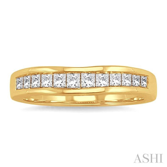 ASHI Channel Set Curved Diamond Wedding Band 35223PPFHYG