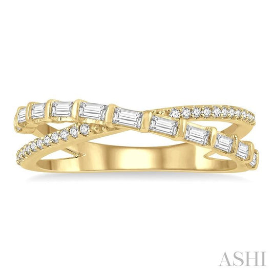 ASHI Criss Cross Baguette Diamond Fashion Ring 360D4PPFGYG
