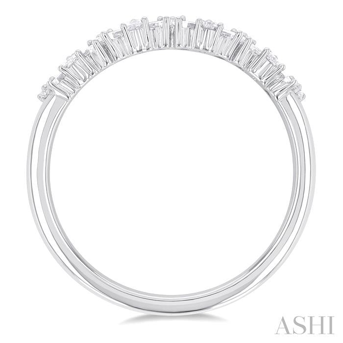 ASHI Scatter Zig-Zag Baguette Diamond Fashion Band 360E5PPFGWG