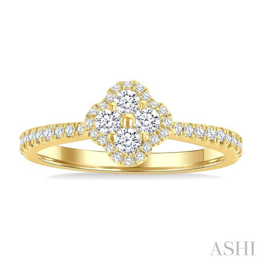 ASHI Clover Diamond Fashion Ring 360W3PPFGYG