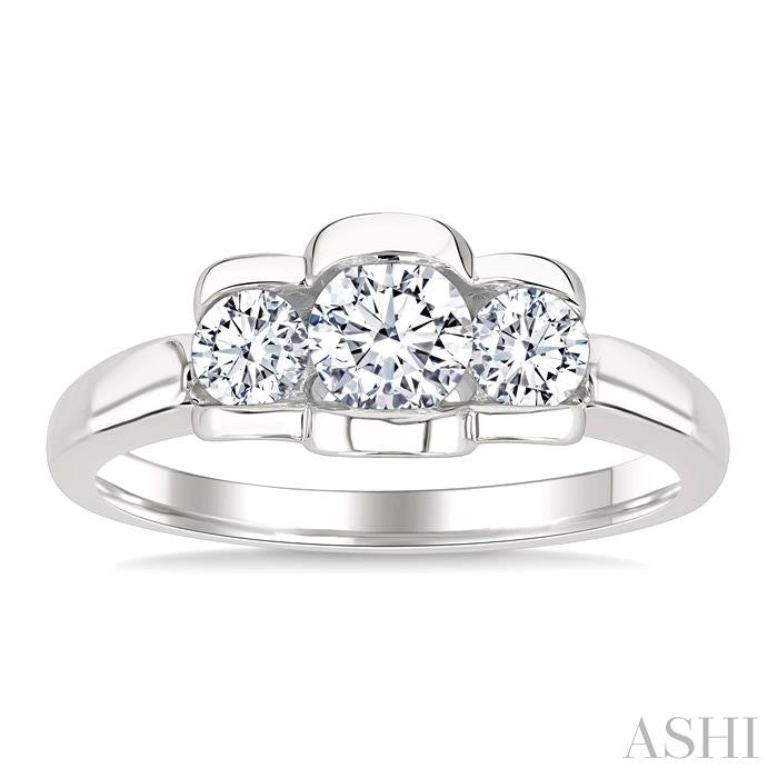 ASHI 3 Stone Diamond Fashion Ring 361Y2PPFGWG