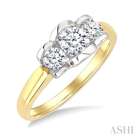 ASHI 3 Stone Diamond Fashion Ring 361Y2PPFGYW