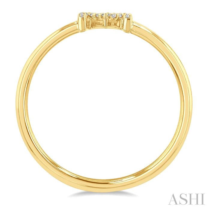 ASHI Block 'M' Initial Diamond Ring 365D9PPTSYG-M