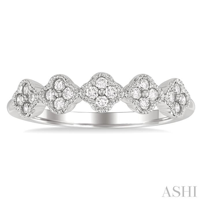 ASHI Clover Cluster Diamond Ring 366H6PPFGWG