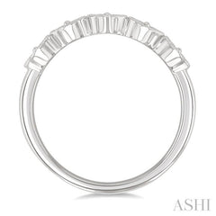 ASHI Clover Cluster Diamond Ring 366H6PPFGWG