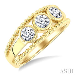 ASHI 3 Stone Bezel Diamond Fashion Ring 366Y2PPFGYG
