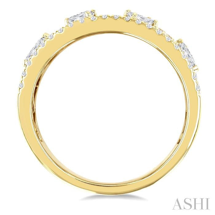 ASHI Bold Mixed Shape Diamond Fashion Band 370F3PPFGYG