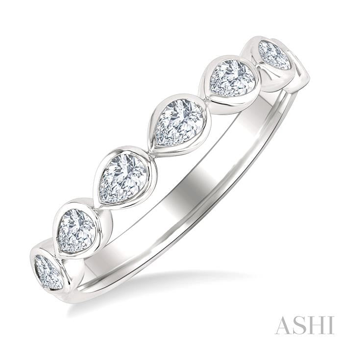 ASHI Pear Shape East-West Bezel Set Diamond Fashion Band 372E2PPFGWG-PR