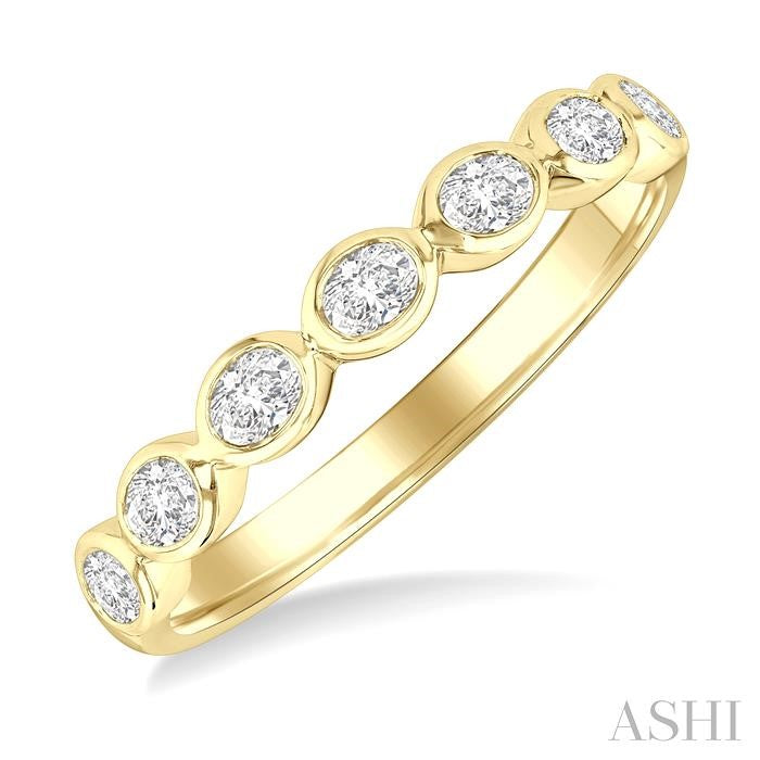 ASHI Oval Shape East-West Bezel Set Diamond Fashion Band 372E2PPFGYG-OV
