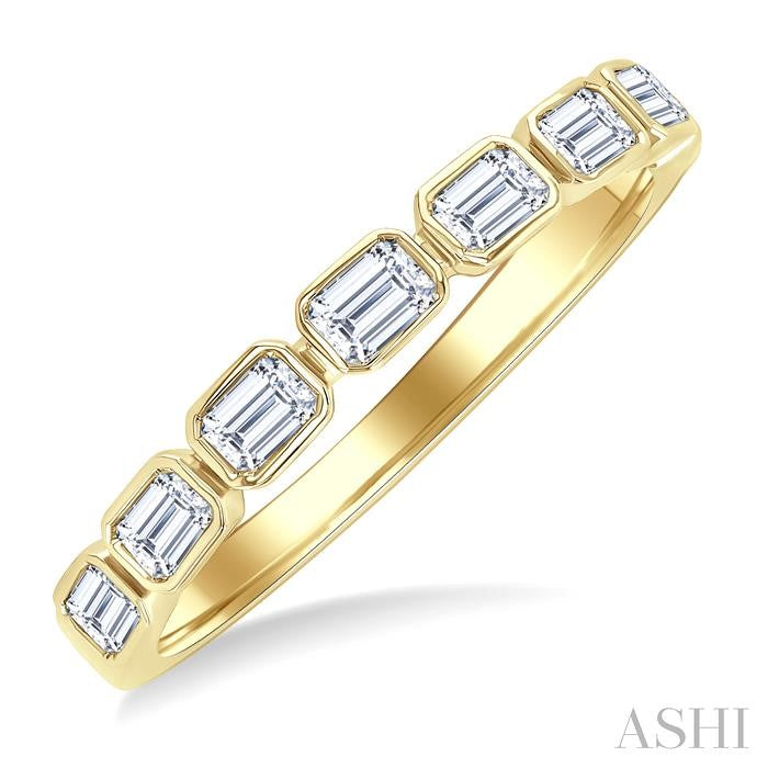 ASHI Emerald Shape East-West Bezel Set Diamond Fashion Band 372E3PPFHYG
