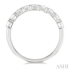 ASHI Emerald Shape North-South Bezel Set Diamond Fashion Band 374E2PPFGWG-OC