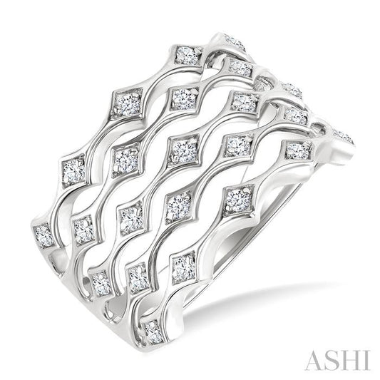 ASHI 4 Row Diamond Wide Band 375H5PPFGWG