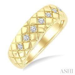 ASHI Bold Diamond Fashion Band 375W8PPTGYG
