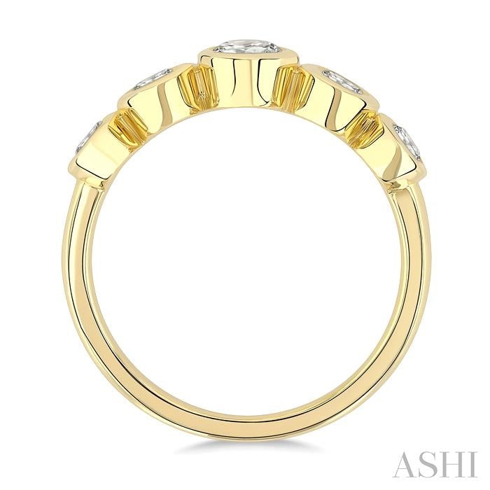 ASHI Oval Shape 5 Stone Bezel Set Diamond Band 378X1PPFGYG