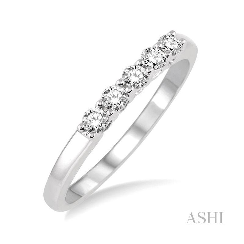 ASHI Round Shape 5 Stone Diamond Wedding Band 30986PPFHWG