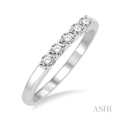 ASHI Round Shape 5 Stone Diamond Wedding Band 30986PPFHWG