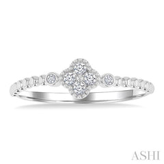 ASHI Bead Clover Petite Diamond Fashion Ring 385M8PPTGWG-CLV