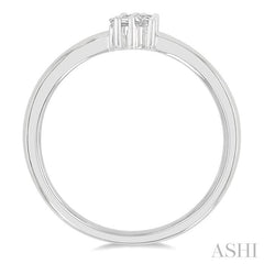 ASHI Scatter Petite Baguette Diamond Fashion Ring 388J8PPTGWG