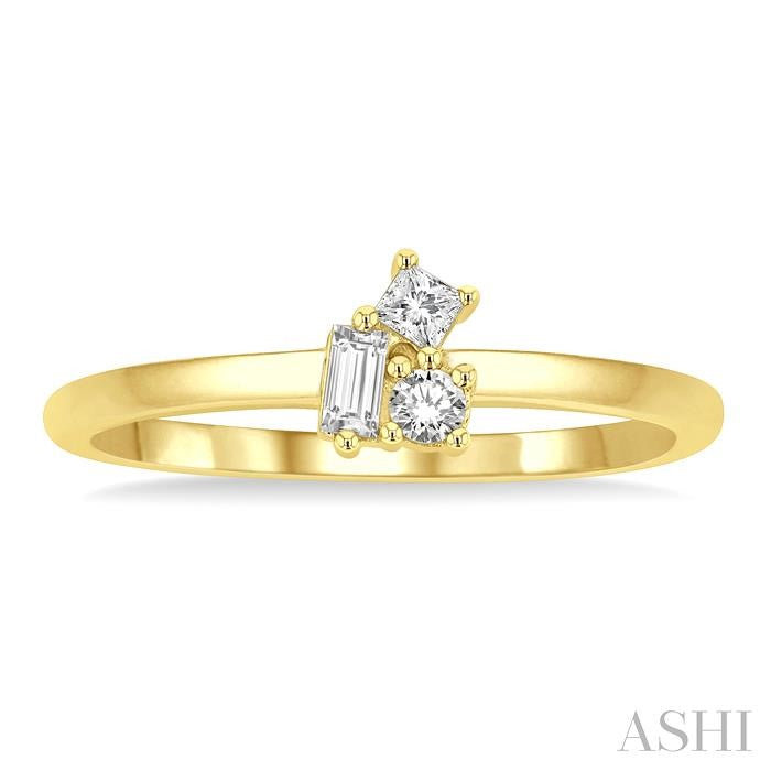 ASHI Scatter Petite Baguette Diamond Fashion Ring 388J8PPTGYG