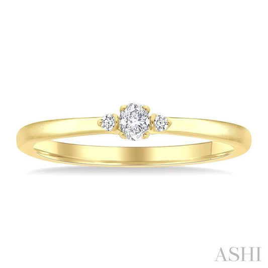ASHI Oval Shape 3 Stone Petite Diamond Ring 388P8PPTGYG-OV