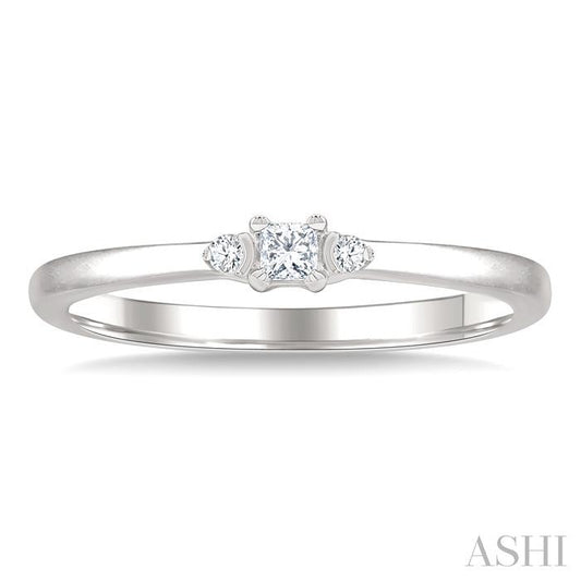 ASHI Princess Shape 3 Stone Petite Diamond Ring 388P9PPTGWG-PRN
