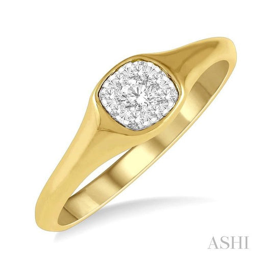 ASHI Cushion Shape Lovebright Essential Diamond Signet Ring 379M8PPFHYW