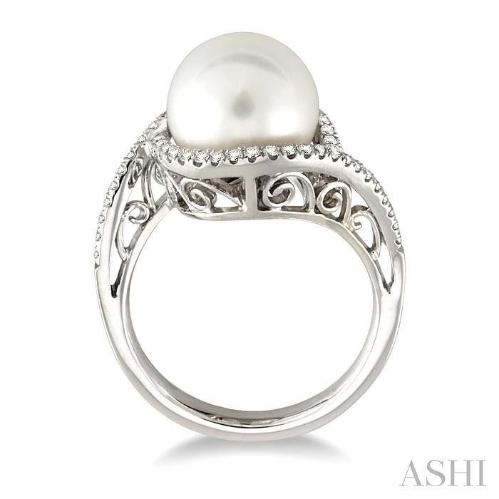 ASHI Pearl & Halo Diamond Ring 55685PPFCWPWG