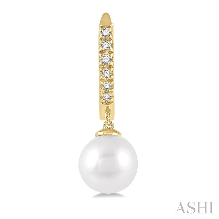 ASHI Pearl & Petite Diamond Huggie Fashion Earrings 556A8PPTSERWPYG