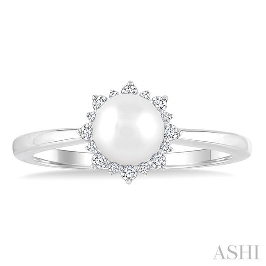 ASHI Pearl & Petite Halo Diamond Fashion Ring 559A8PPTSWPWG