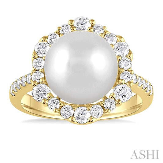 ASHI Pearl & Halo Diamond Fashion Ring 56172PPFGWPYG