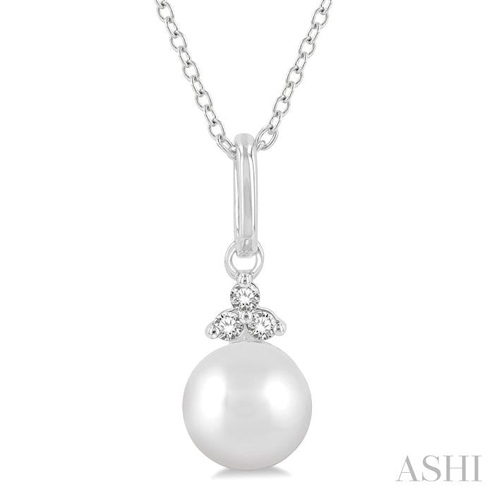 ASHI Pearl & Petite Diamond Fashion Pendant 561A9PPTSPDWPWG