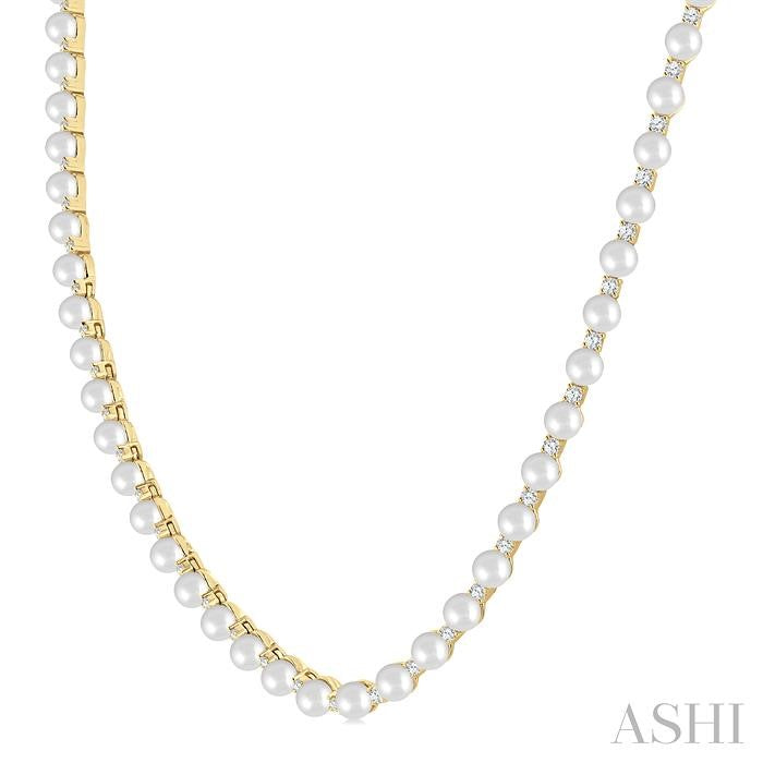 ASHI Pearl & Diamond Straightline Fashion Necklace 561B2PPFGNKWPYG